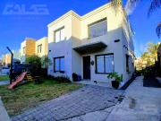 Casa impecable en Haras Facundo, Parque Leloir: 3 dorm,...