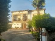 Casa independiente con 2 viviendas en Argomilla de Cayón