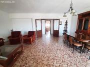 Casa independiente con almacén y terreno en el Real de...