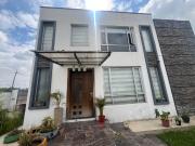 CASA INDEPENDIENTE DE VENTA EN SANGOLQUI