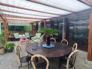 Casa independiente en Venta | de 5 habitaciones y amplia...