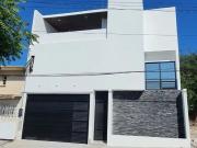 Casa independiente en venta en Astilleros de Veracruz,...