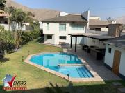 Casa Independiente en Venta en La Planicie C/bello...