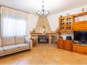 Casa independiente en venta en Tordera con piscina...