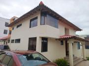 Casa independiente en venta sector norte