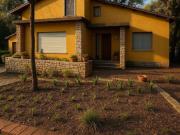 Casa indipendente 10 vani 300mq