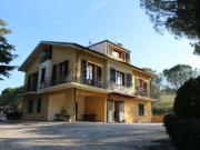 Casa Indipendente 10 vani 421mq