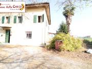 Casa indipendente 13 vani 240mq