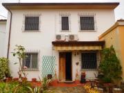 Casa indipendente 5 vani 158mq