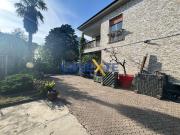 Casa Indipendente 5 vani 220mq