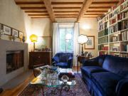 Casa indipendente 5 vani 250mq Casa indipendente 5 vani 250mq