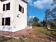 Casa indipendente 6 vani 180mq