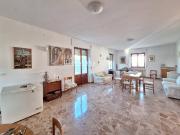 Casa indipendente 6 vani 200mq