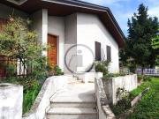 Casa Indipendente 6 vani 233mq