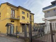 Casa Indipendente 6 vani 296mq