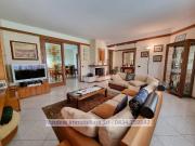 Casa indipendente 8 vani 258mq