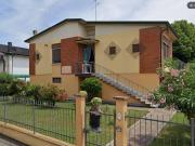 Casa indipendente 8 vani 260mq