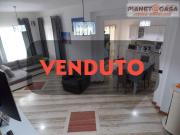 Casa indipendente 8 vani 280mq