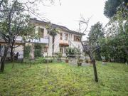 Casa indipendente 8 vani 280mq