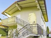 Casa indipendente a Sirmione, Lago di Garda, con piscina...