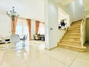 Casa indipendente arredata in affitto, Camaiore lido di