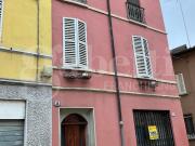 Casa indipendente con box a Faenza