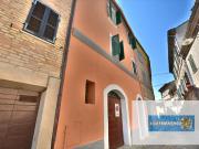 Casa indipendente con box in pollenza via xx settembre... Casa indipendente con box in pollenza via xx settembre...