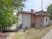 Casa indipendente con giardino a Bra