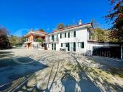 Casa indipendente con giardino a Bra