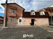 Casa indipendente con giardino a Camigliano