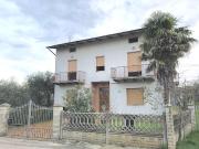Casa indipendente con giardino a Castiglione del Lago