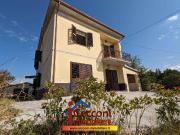 Casa indipendente con giardino a Cerreto Guidi