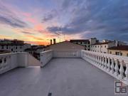 Casa indipendente con giardino a Empoli