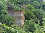 Casa indipendente con giardino a Massa