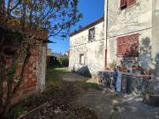 Casa indipendente con giardino a Ortonovo