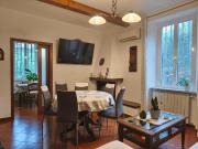 Casa indipendente con giardino a Ortonovo