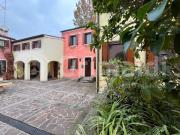 Casa indipendente con giardino a Padova