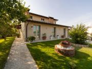 Casa indipendente con giardino a Ponsacco