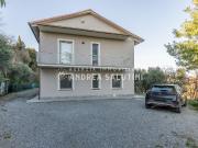 Casa indipendente con giardino a Santa Maria a Monte