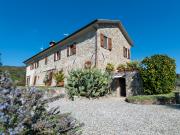 Casa indipendente con giardino a Sarzana