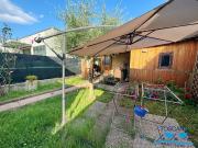 Casa indipendente con giardino a Campi Bisenzio
