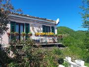 Casa indipendente con giardino a Testico