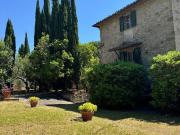 Casa indipendente con giardino a Tuoro sul Trasimeno