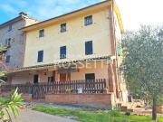 Casa indipendente con giardino a Vinci