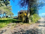 Casa indipendente con giardino a Volterra