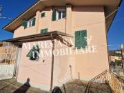 Casa indipendente con giardino, Aulla albiano magra