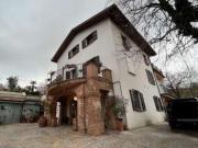 Casa indipendente con giardino in contrada redentore 43,...