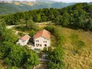 Casa indipendente con giardino in frazione cimaferle...