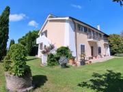 Casa indipendente con giardino in via campagnanese 874,...