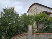 Casa indipendente con giardino in via contrada canepino,...